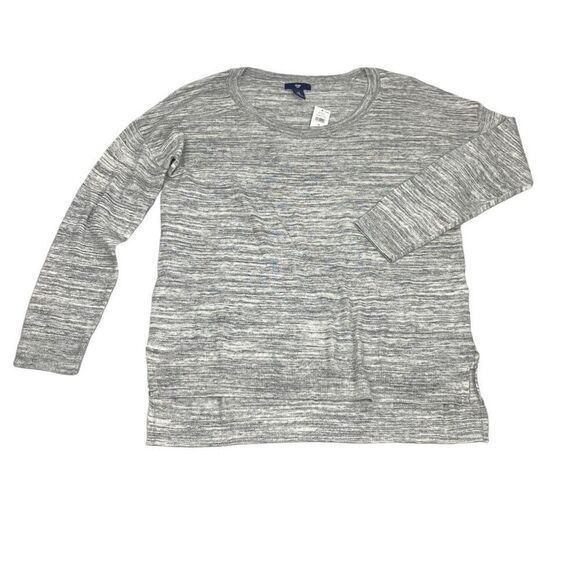 Gap Women's Drop Shoulder Light Gray Sweater size Medium NEW - Picture 1 of 7